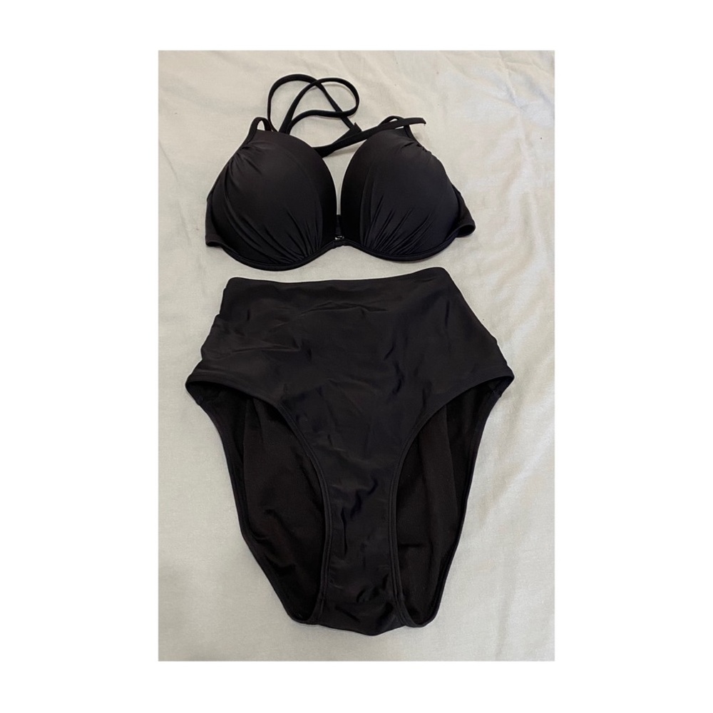 Black High Waisted Bikini 🖤